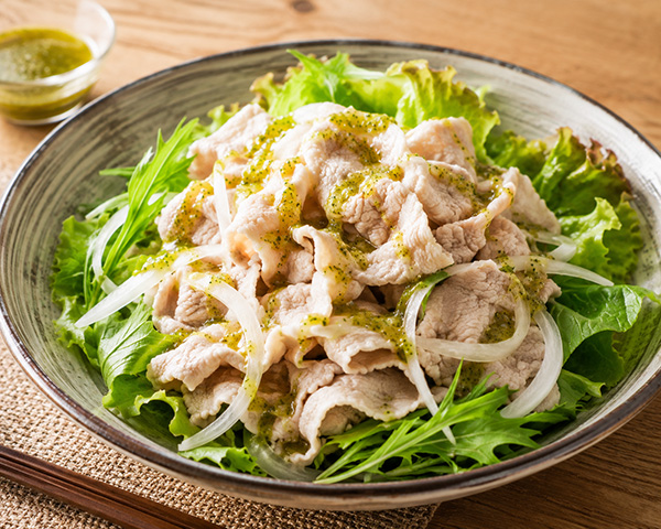 アスパラ菜ドレッシングをかけた冷しゃぶ